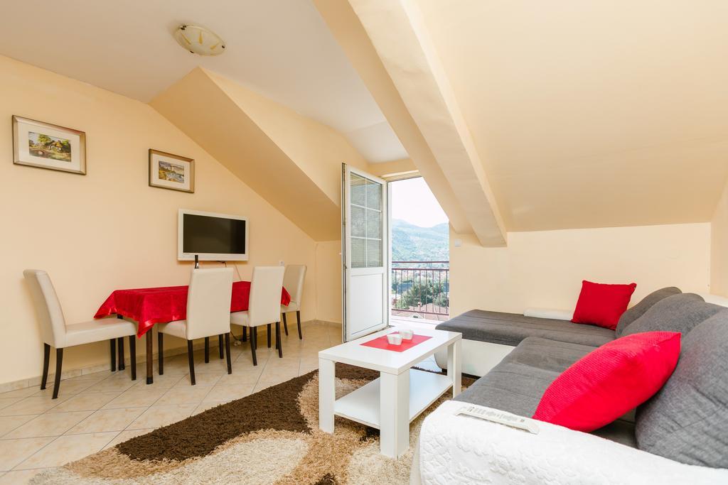 Apartments Feniks Kotor Eksteriør billede