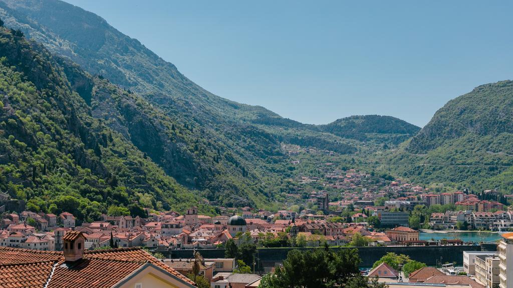 Apartments Feniks Kotor Eksteriør billede
