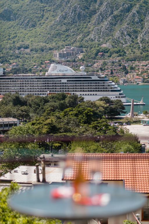 Apartments Feniks Kotor Eksteriør billede